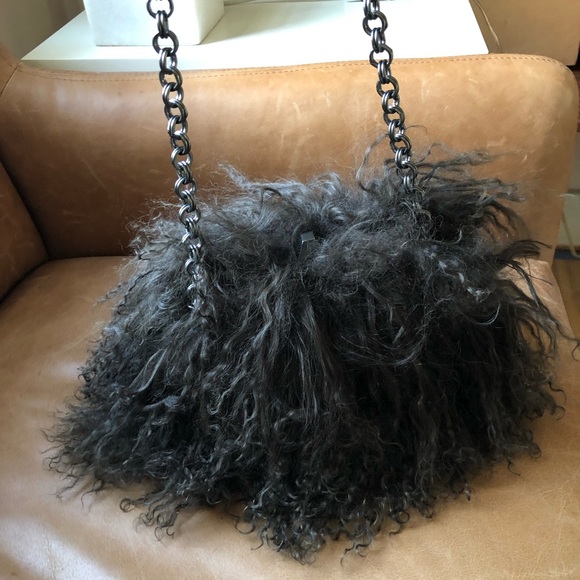 Pour La Victoire Mongolian fur bag w chain - Picture 4 of 13